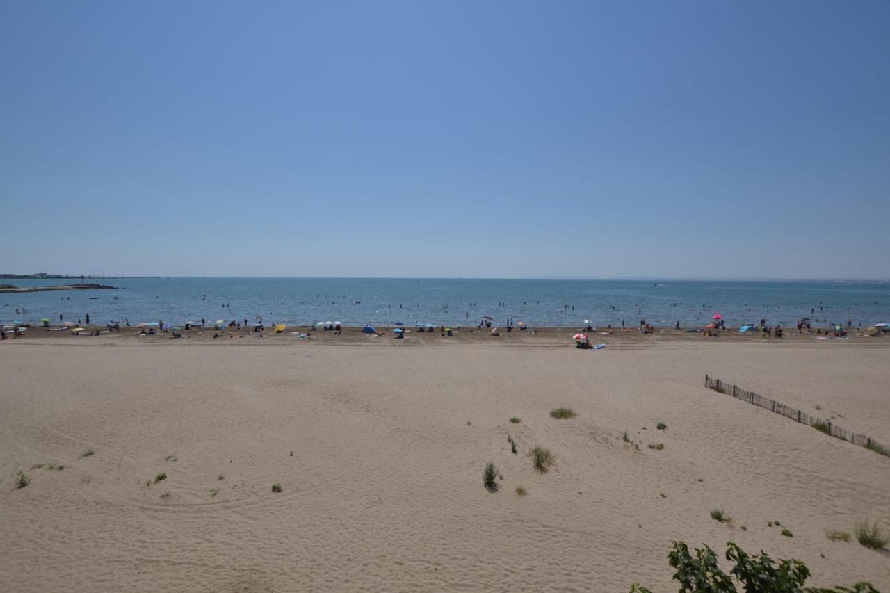 La Residence Sur La Plage 르그로뒤후아 외부 사진